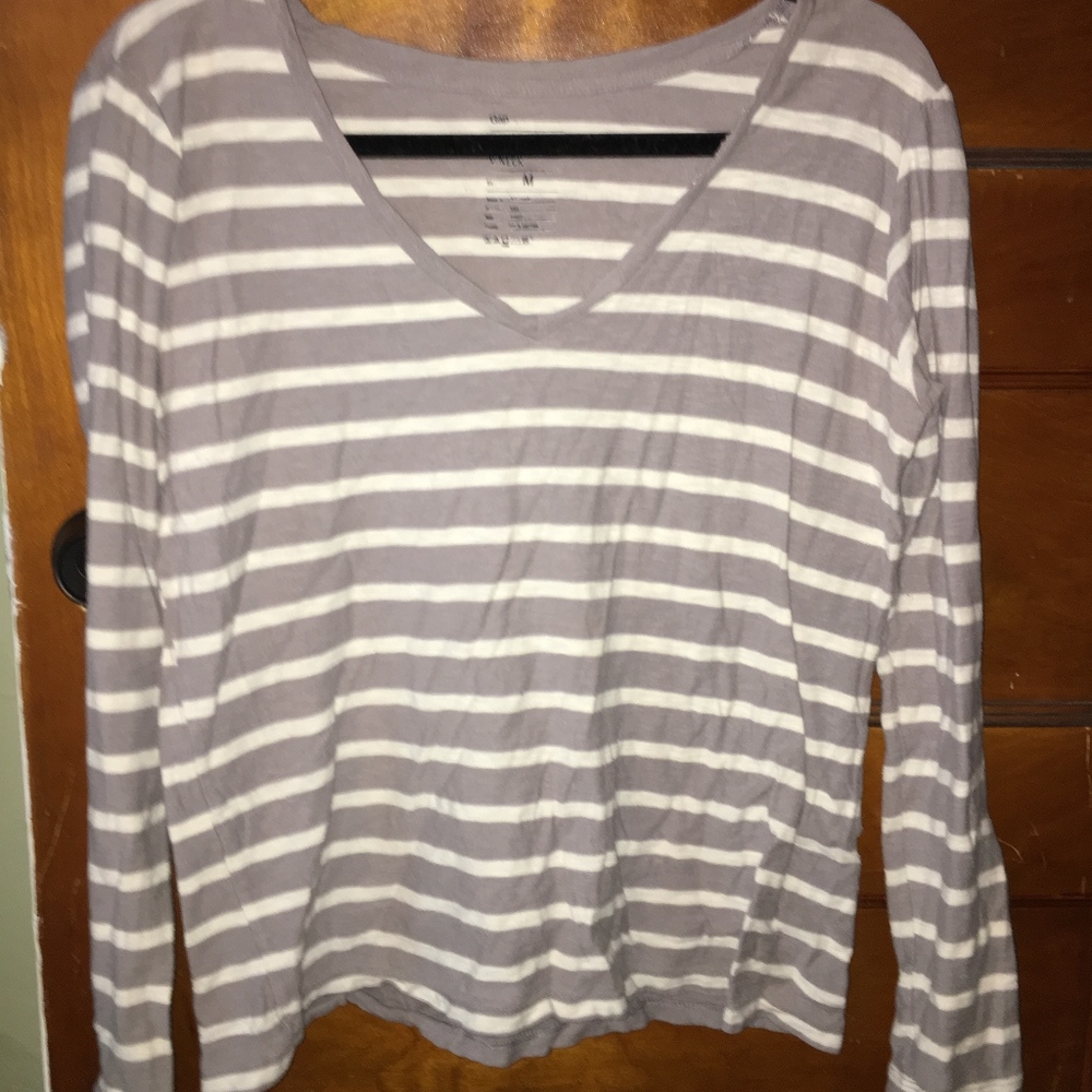 GAP Shirt
